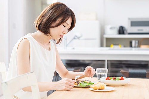 食欲不振